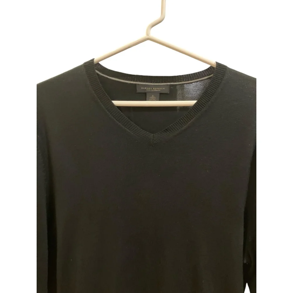 Banana Republic Sweater Silk Cashmere Black VNeck Size Small